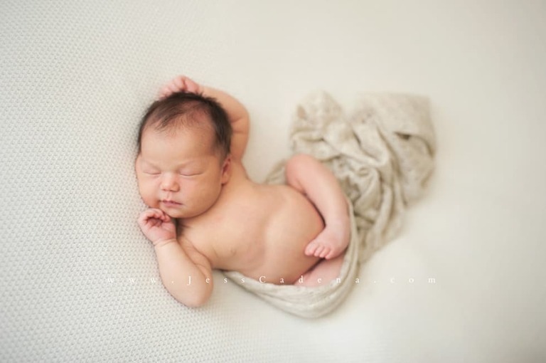 baby-girl-bakersfield-newborn-photography-1