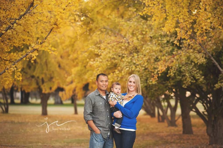 Bakersfield-Fall-Family-Photographer-Chen1
