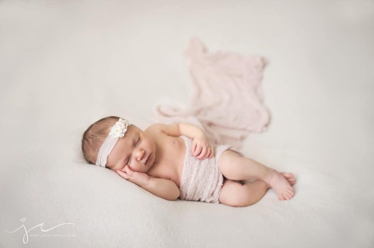 Sadie-Newborn-Photographer-Bakersfield-Jess-Cadena-5