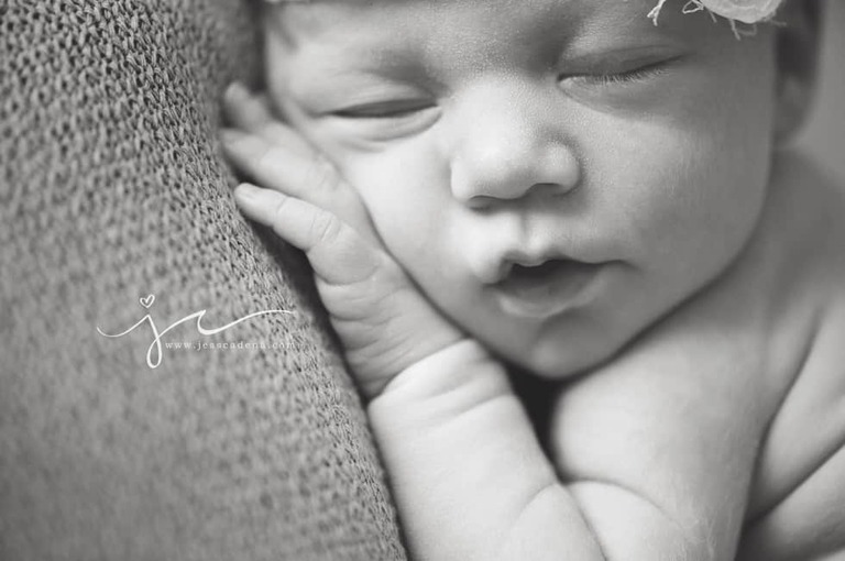 Riley-Newborn-Photographer-Bakersfield-Jess-Cadena-6
