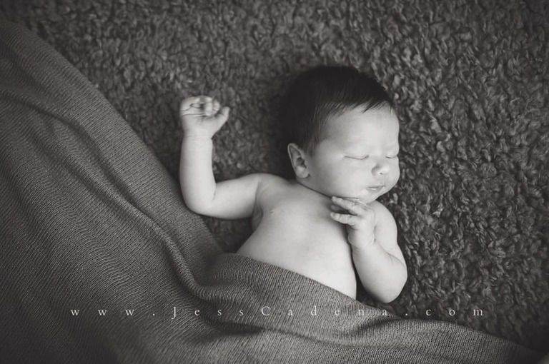 Newborn Photography Bakersfield Jess Cadena - 11
