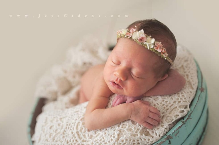Olivia Bakersfield Newborn Photographer 11
