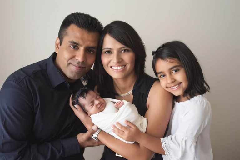 Family and newborn session Bakersfield CA Studio Photographer 