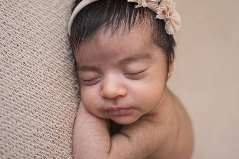 Family and newborn session Bakersfield CA Studio Photographer 