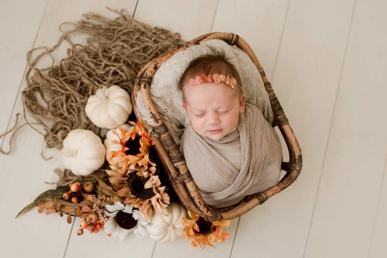 Sweetest little lady, newborn session Bakersfield photographer