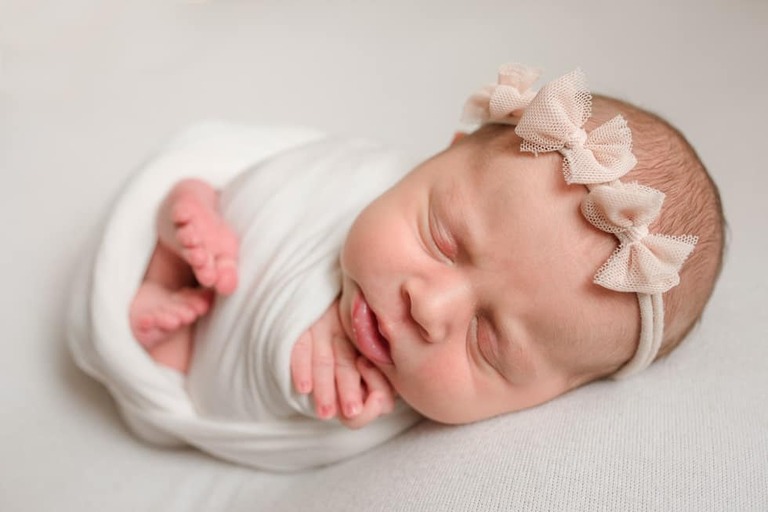 In Home Lifestyle Newborn Session Posed