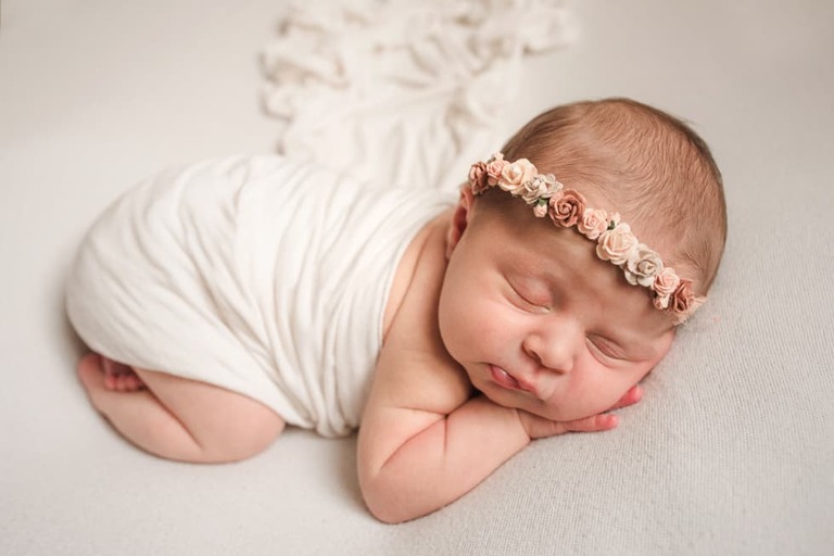 In Home Lifestyle Newborn Session Posed